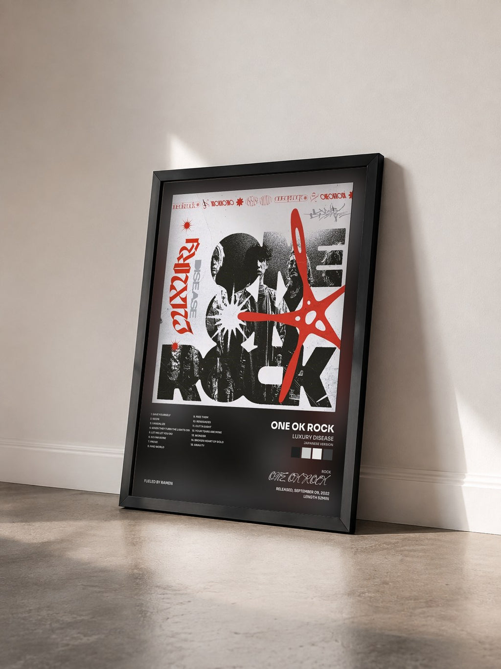 #noir Tableau de l'album Luxury Disease (Japanese Version) de ONE OK ROCK vu de trois quarts, cadre noir