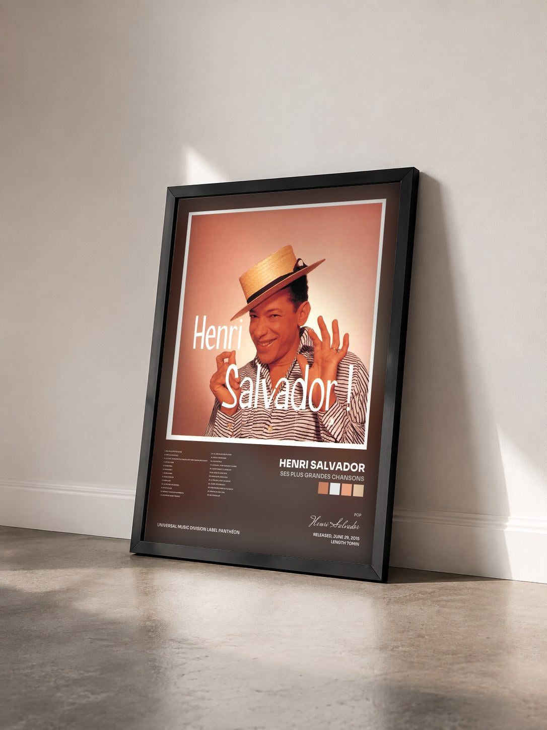 #noir Tableau de l'album Ses plus grandes chansons de Henri Salvador vu de trois quarts, cadre noir