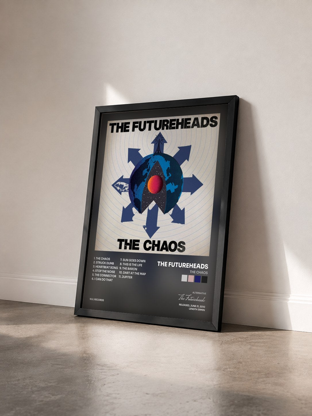 #noir Tableau de l'album The Chaos de The Futureheads vu de trois quarts, cadre noir
