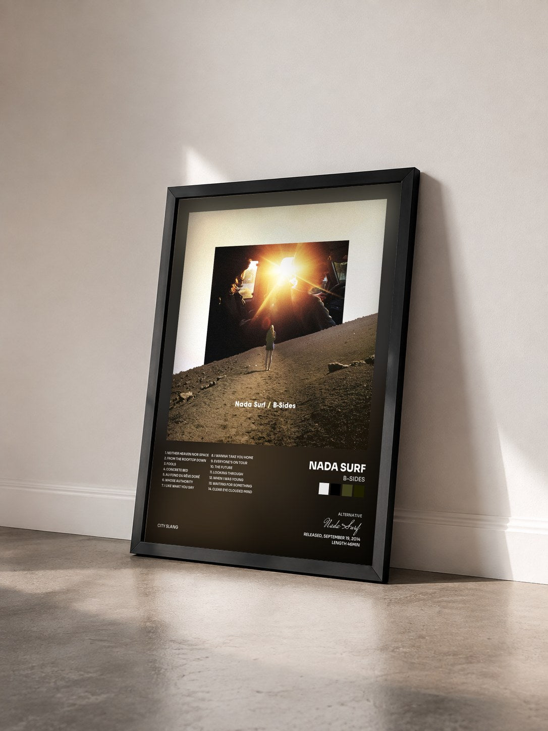 #noir Tableau de l'album B-Sides de Nada Surf vu de trois quarts, cadre noir