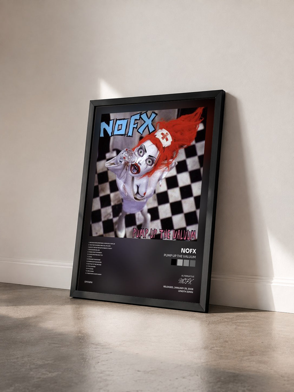 #noir Tableau de l'album Pump Up The Valuum de NOFX vu de trois quarts, cadre noir