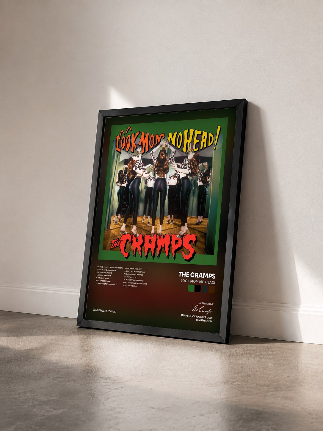 #noir Tableau de l'album Look Mom No Head! de The Cramps vu de trois quarts, cadre noir