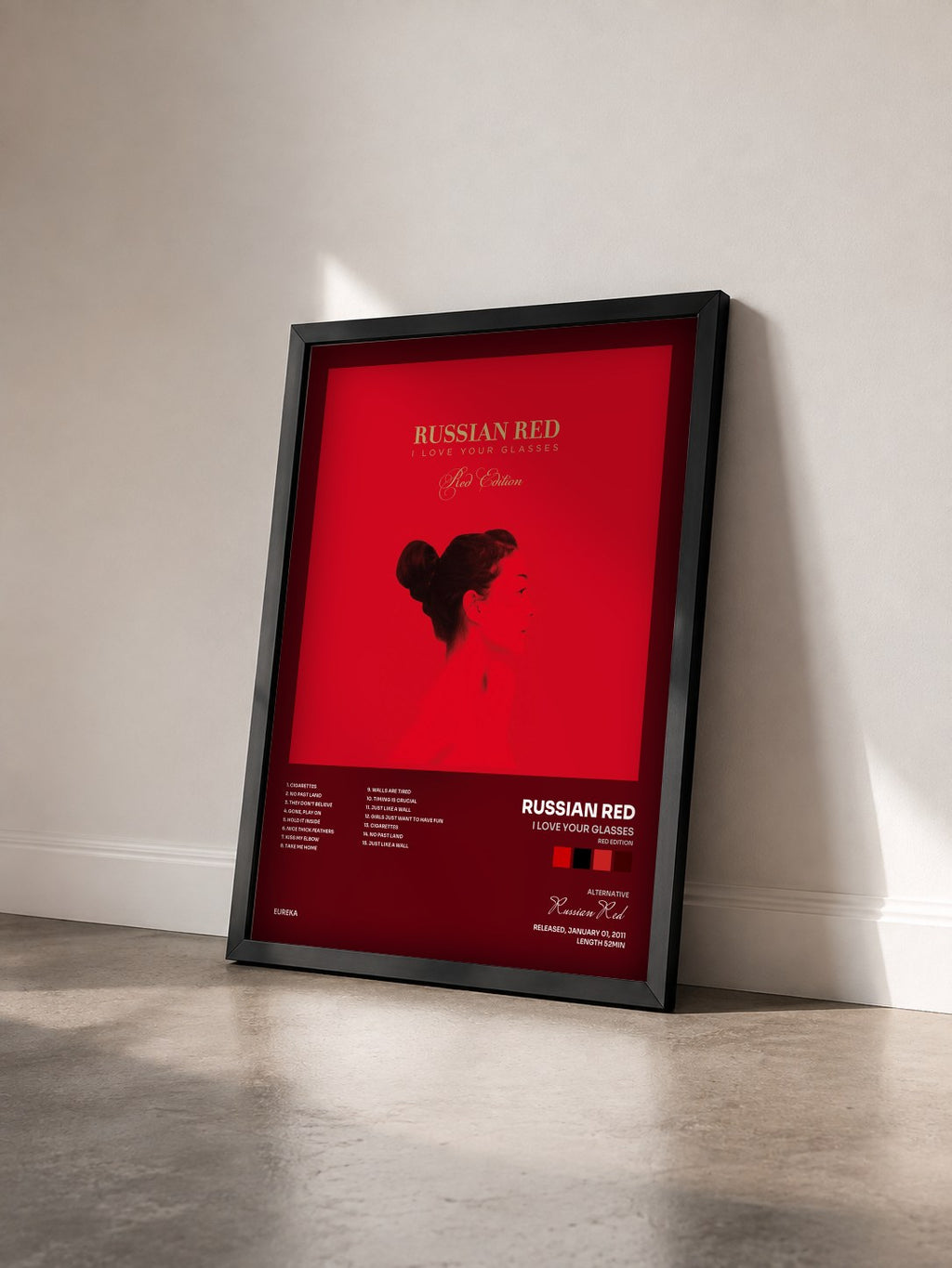 #noir I Love Your Glasses (Red Edition) di Russian Red in stampa incorniciata vista di tre quarti, cornice nera