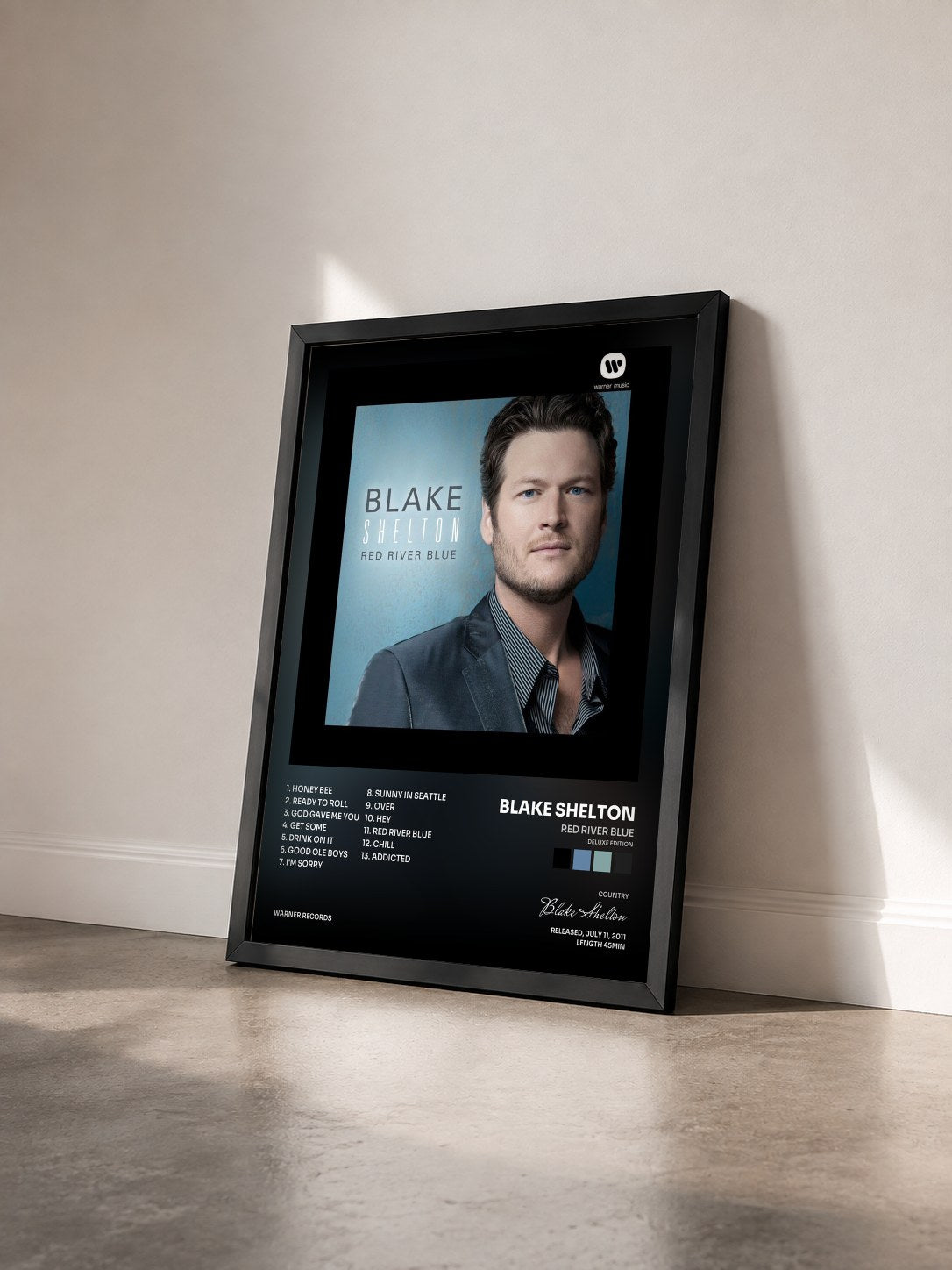 #noir Tableau de l'album Red River Blue (Deluxe Edition) de Blake Shelton vu de trois quarts, cadre noir
