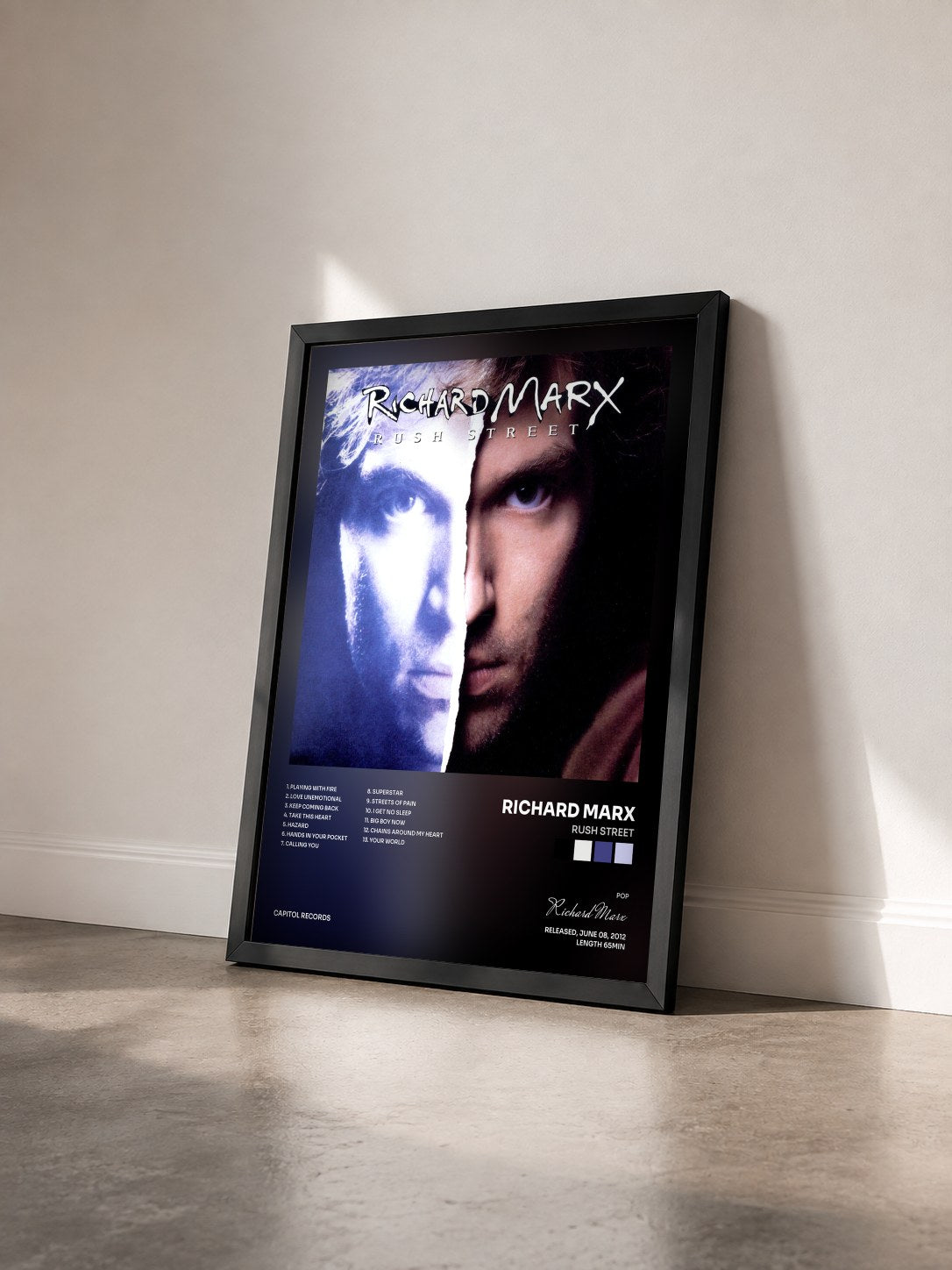 #noir Tableau de l'album Rush Street de Richard Marx vu de trois quarts, cadre noir