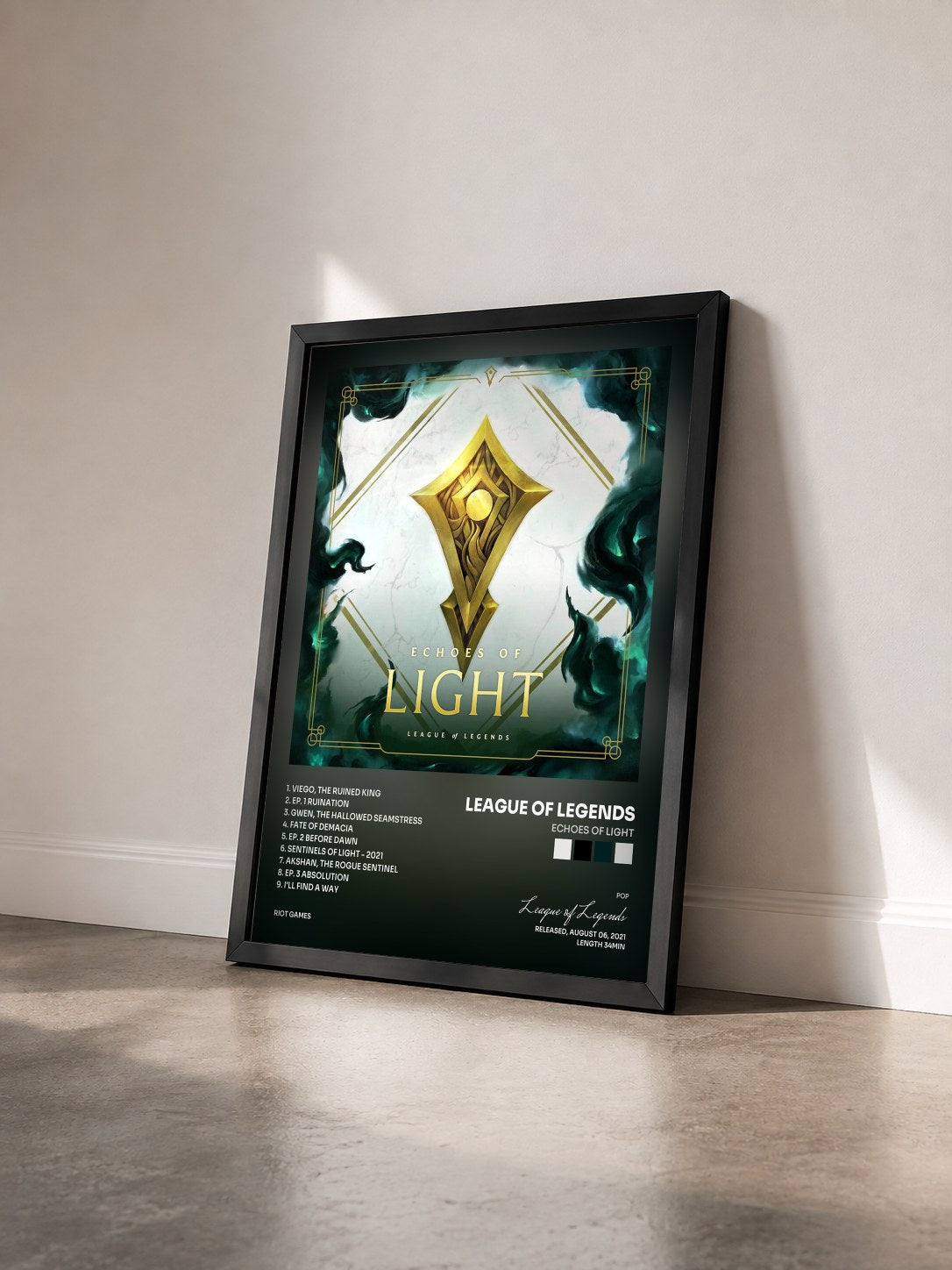 #noir Tableau de l'album Echoes of Light de League of Legends vu de trois quarts, cadre noir