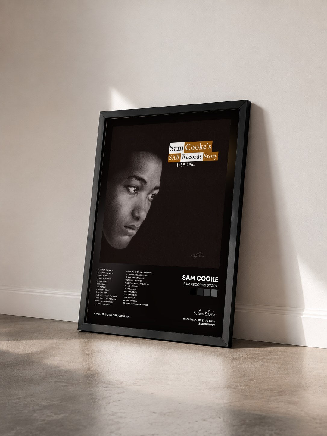 #noir Tableau de l'album SAR Records Story de Sam Cooke vu de trois quarts, cadre noir