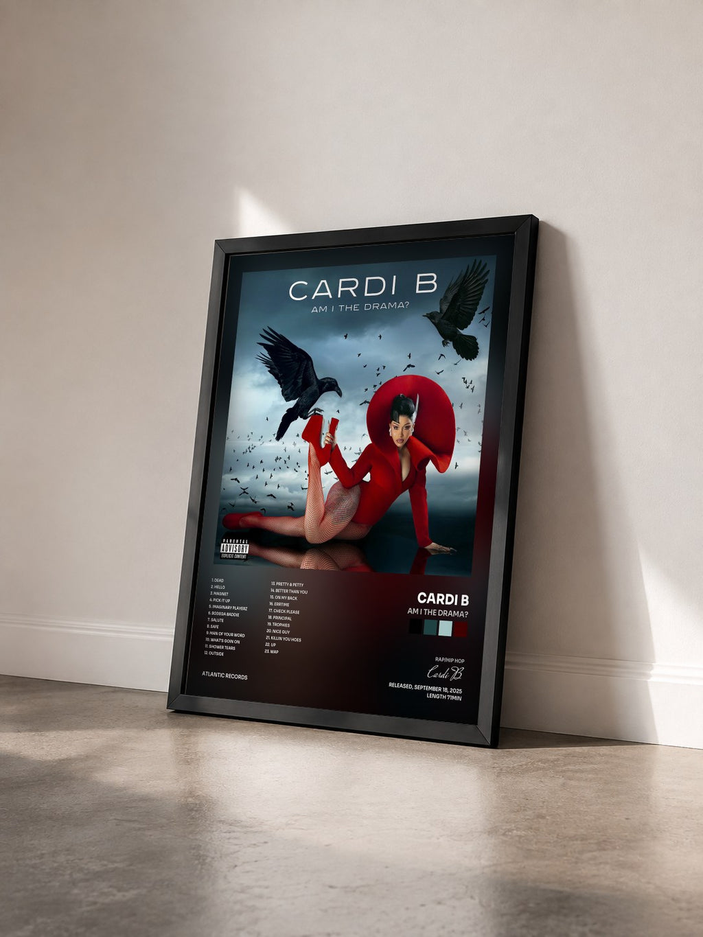 #noir Tableau de l'album AM I THE DRAMA? de Cardi B vu de trois quarts, cadre noir