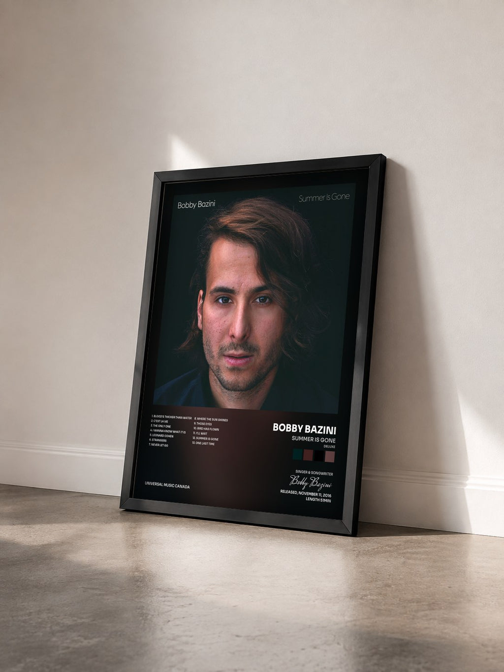 #noir Tableau de l'album Summer Is Gone (Deluxe) de Bobby Bazini vu de trois quarts, cadre noir