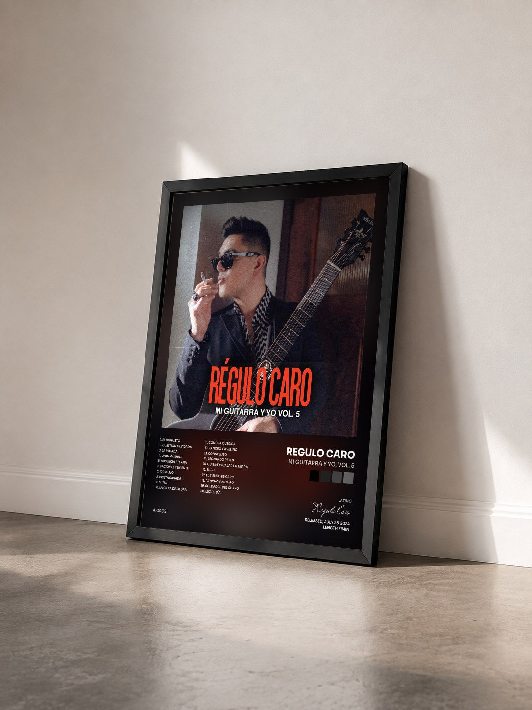 #noir Tableau de l'album Mi Guitarra y Yo, Vol. 5 de Regulo Caro vu de trois quarts, cadre noir