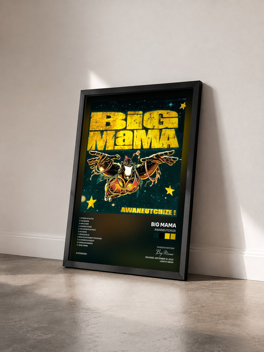 #noir Tableau de l'album Awaneutchize de Big Mama vu de trois quarts, cadre noir