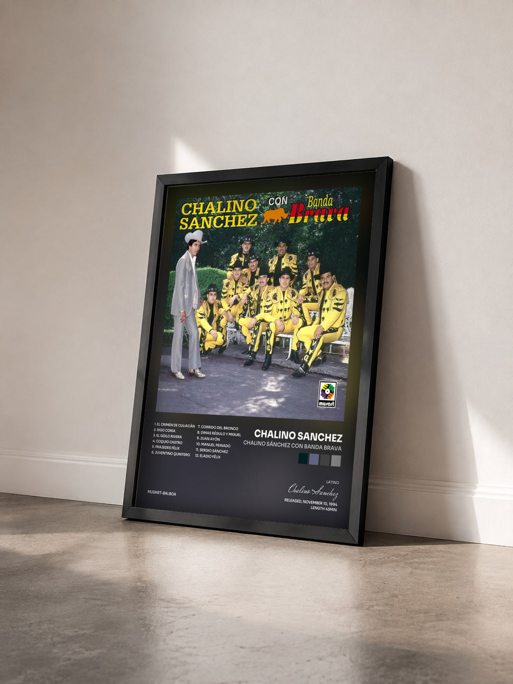 #noir Tableau de l'album Chalino Sánchez Con Banda Brava de Chalino Sanchez vu de trois quarts, cadre noir