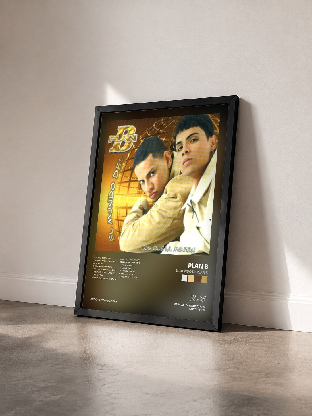 #noir Tableau de l'album El Mundo De Plan B de Plan B vu de trois quarts, cadre noir