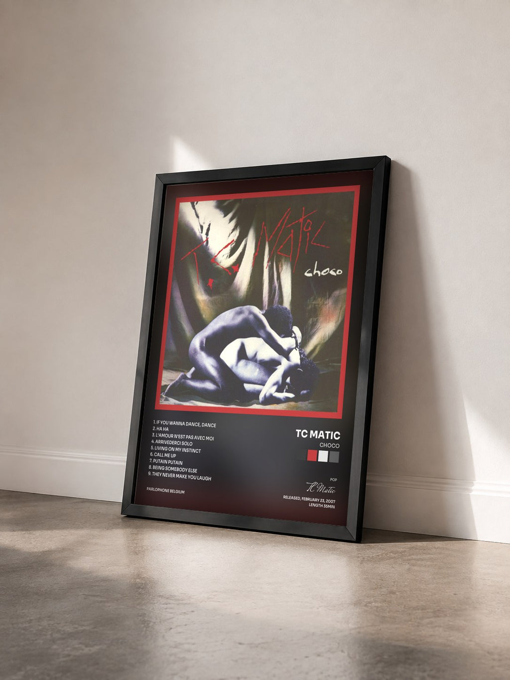 #noir Tableau de l'album Choco de TC Matic vu de trois quarts, cadre noir