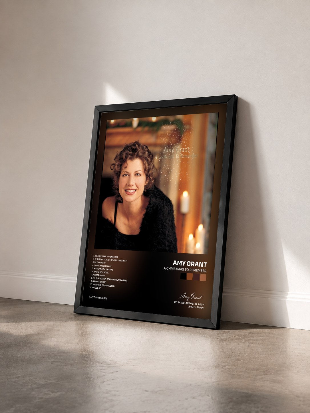 #noir Tableau de l'album A Christmas To Remember de Amy Grant vu de trois quarts, cadre noir