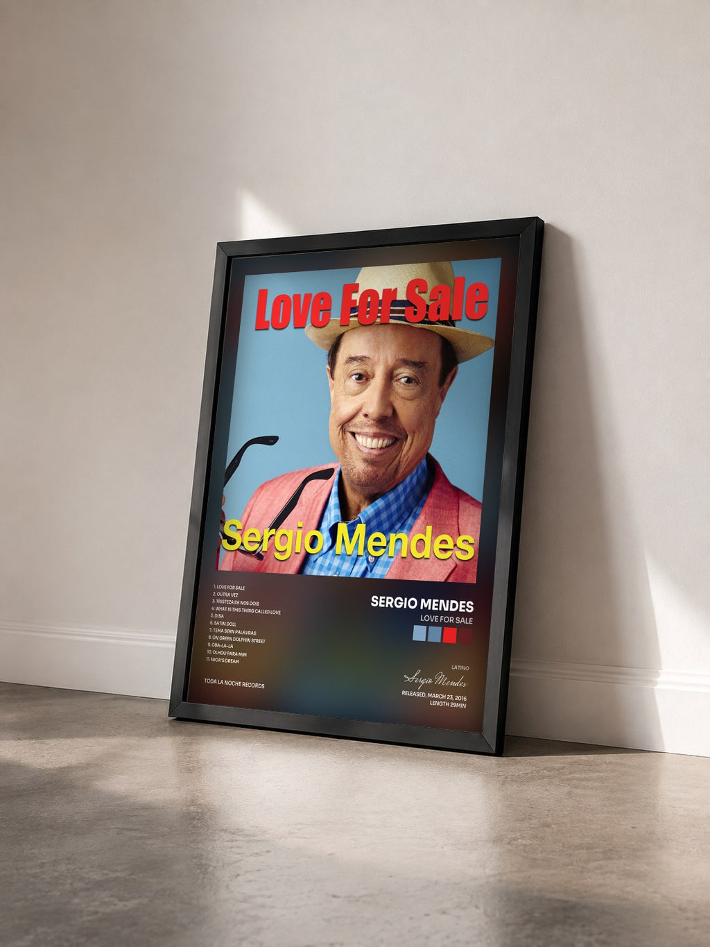 #noir Tableau de l'album Love For Sale de Sergio Mendes vu de trois quarts, cadre noir
