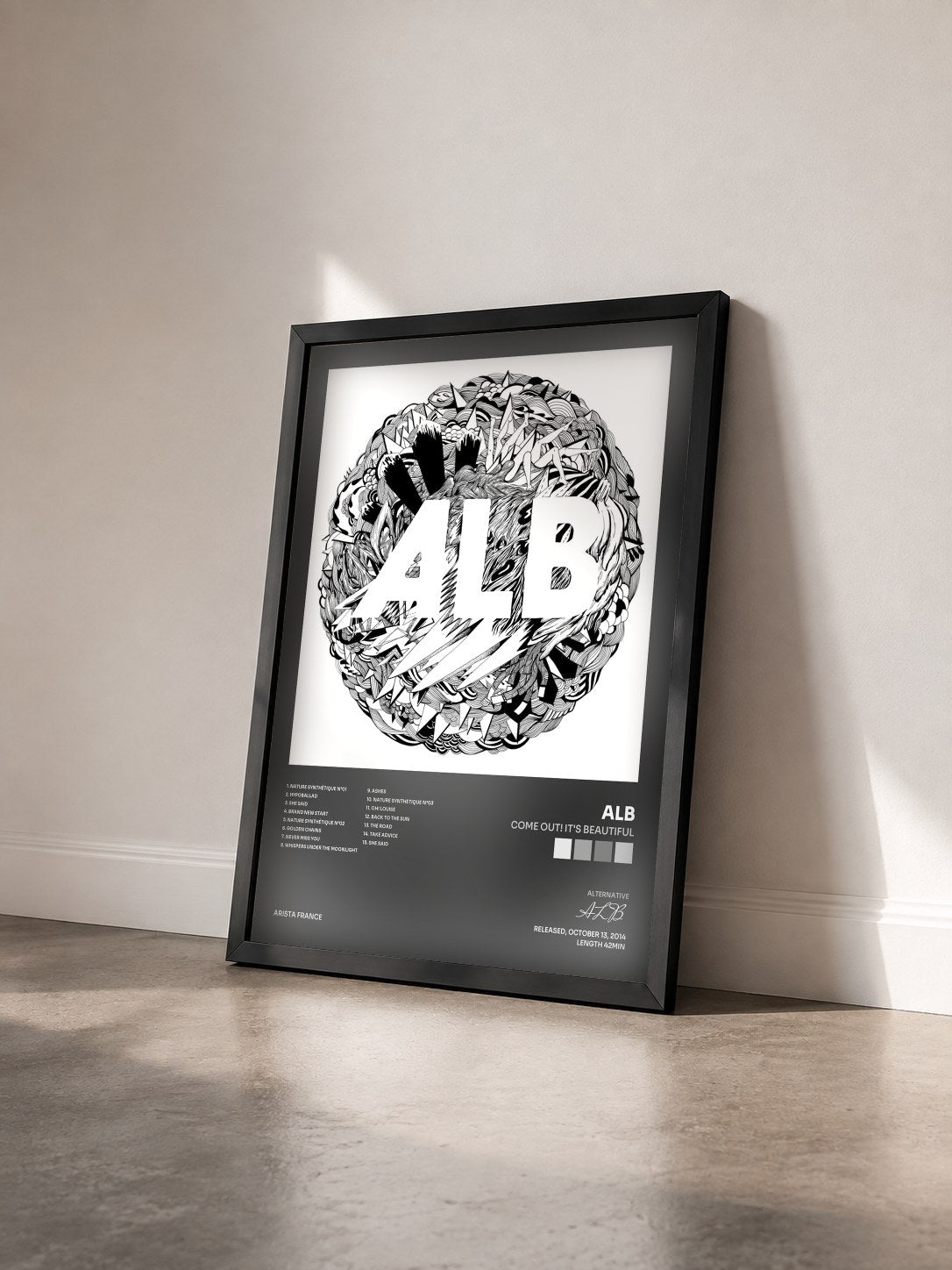 #noir Tableau de l'album Come Out! It's Beautiful de ALB vu de trois quarts, cadre noir