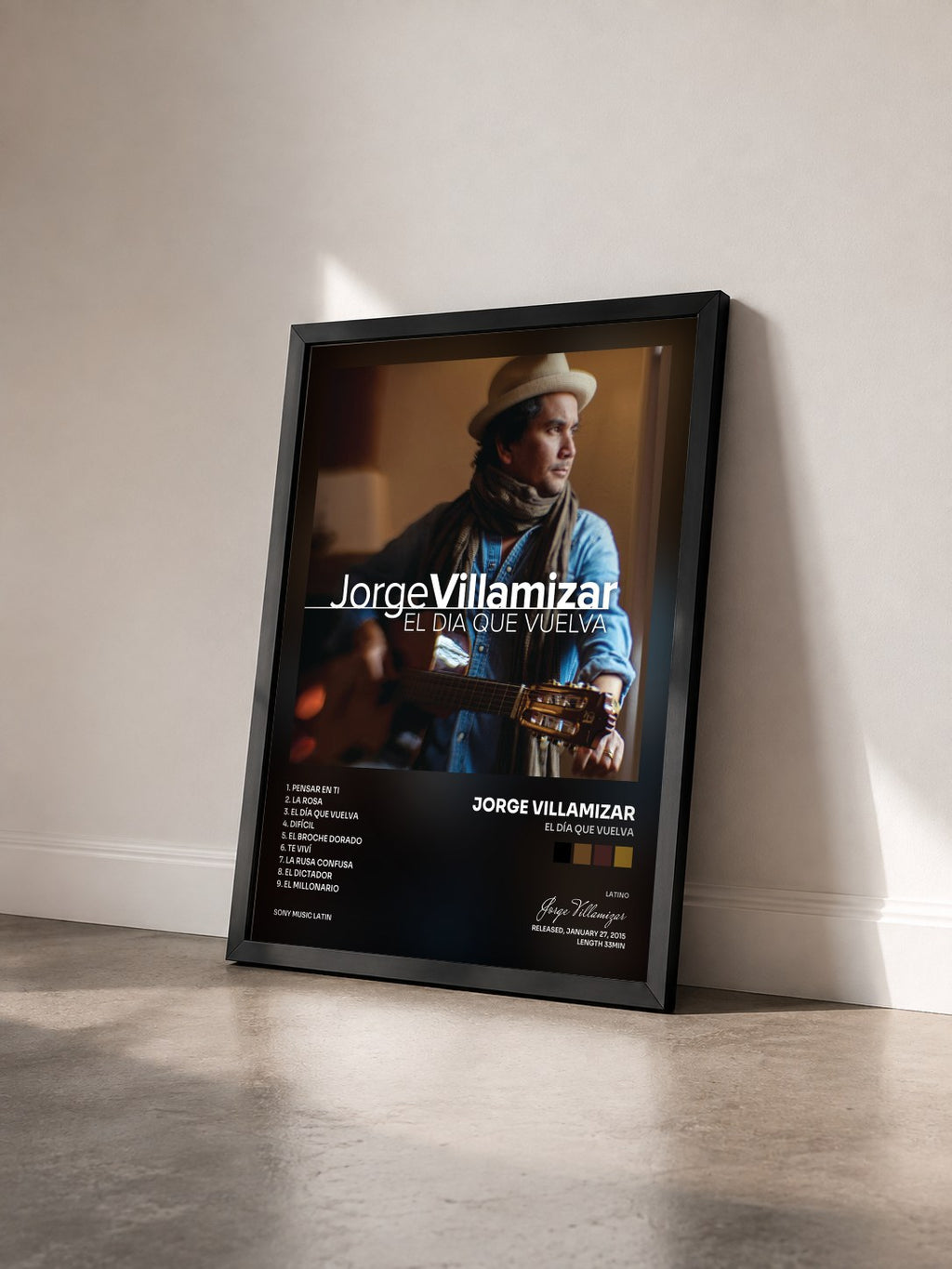 #noir El Día Que Vuelva von Jorge Villamizar als gerahmter Kunstdruck von schräg gesehen, schwarzer Rahmen