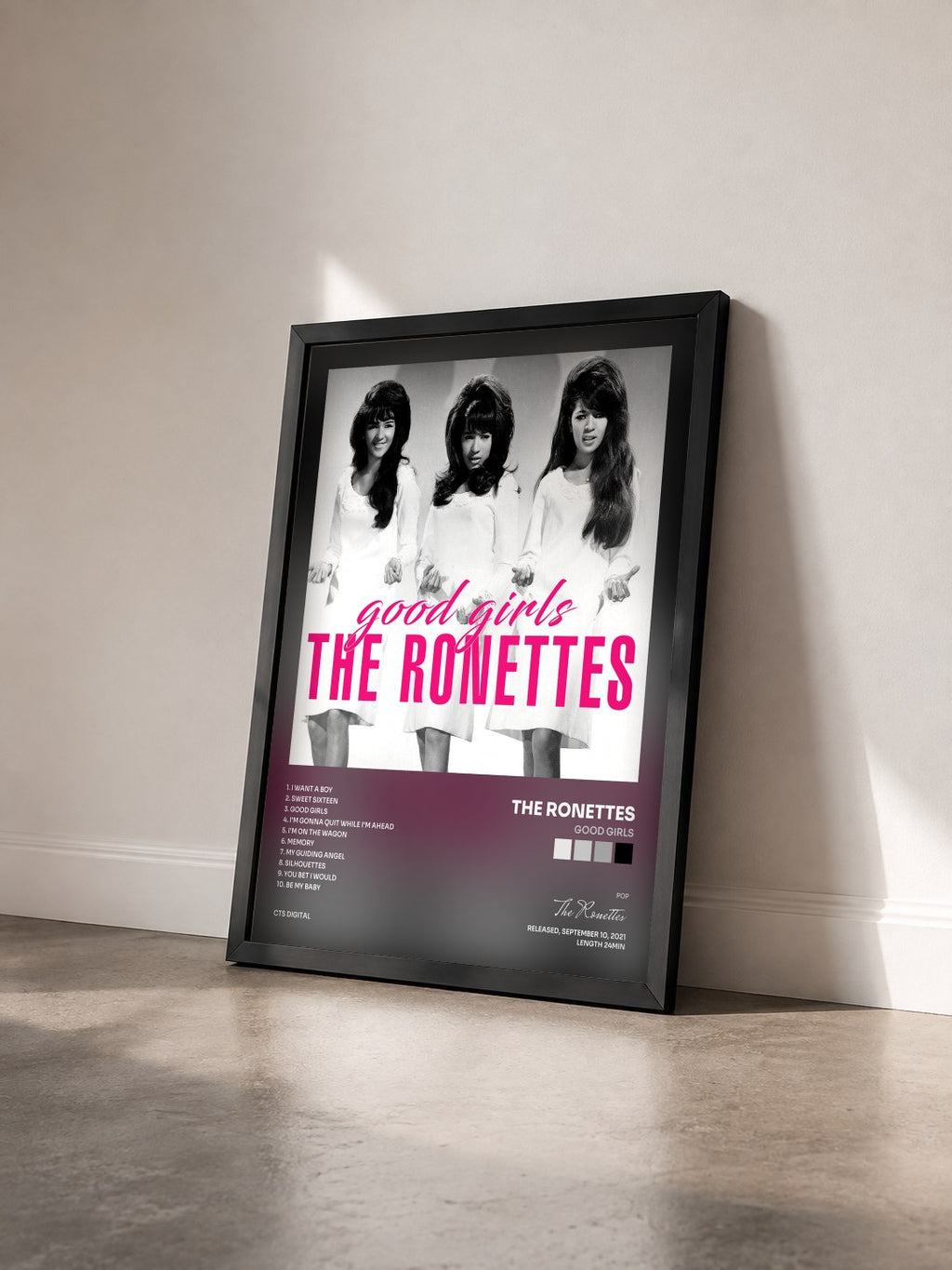 #noir Tableau de l'album Good Girls de The Ronettes vu de trois quarts, cadre noir