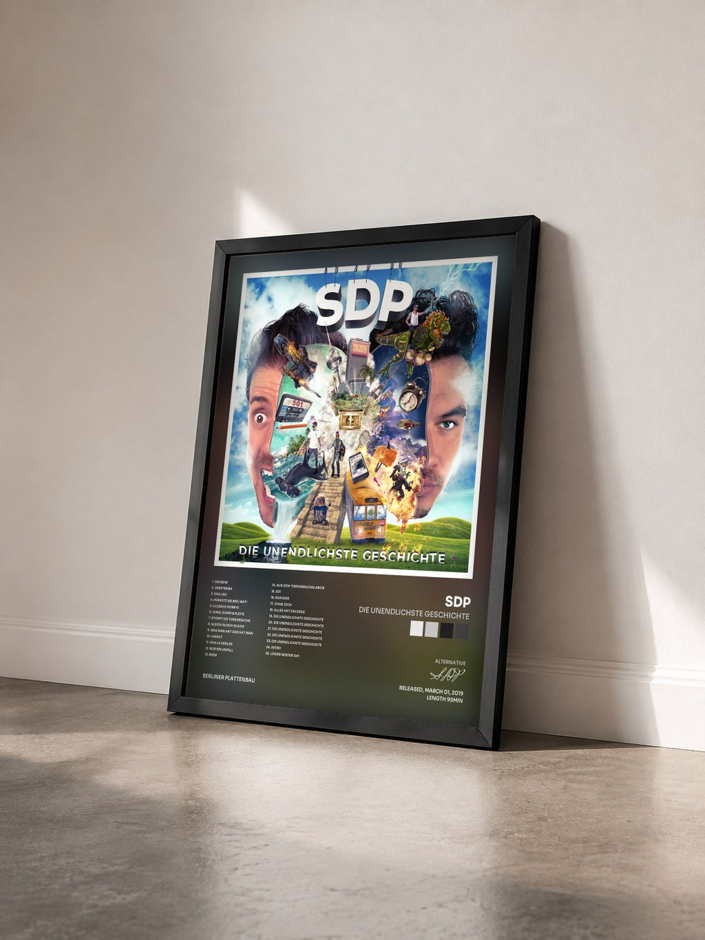 #noir Tableau de l'album Die Unendlichste Geschichte de SDP vu de trois quarts, cadre noir