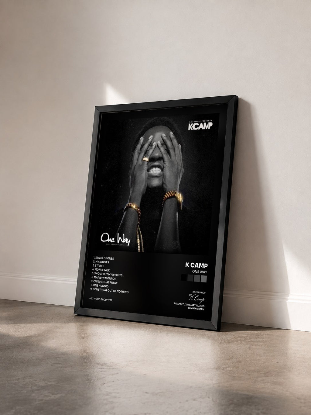 #noir Tableau de l'album One Way de K Camp vu de trois quarts, cadre noir