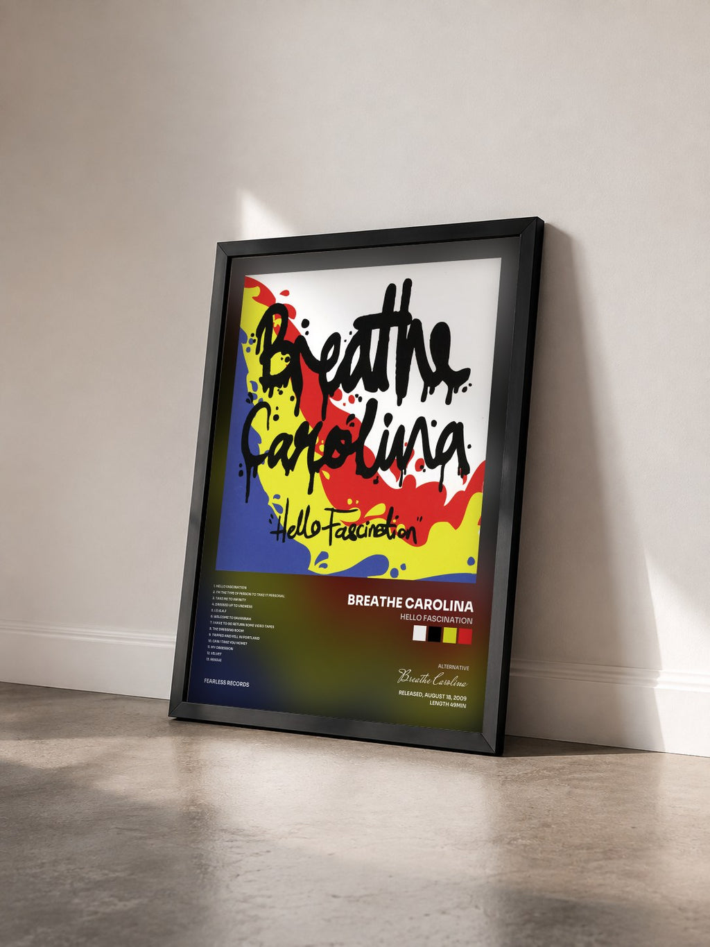 #noir Tableau de l'album Hello Fascination de Breathe Carolina vu de trois quarts, cadre noir