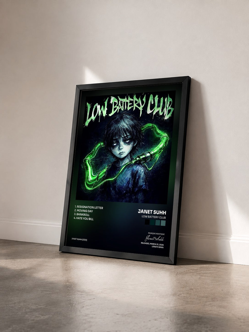 #noir Tableau de l'album LOW BATTERY CLUB de Janet Suhh vu de trois quarts, cadre noir