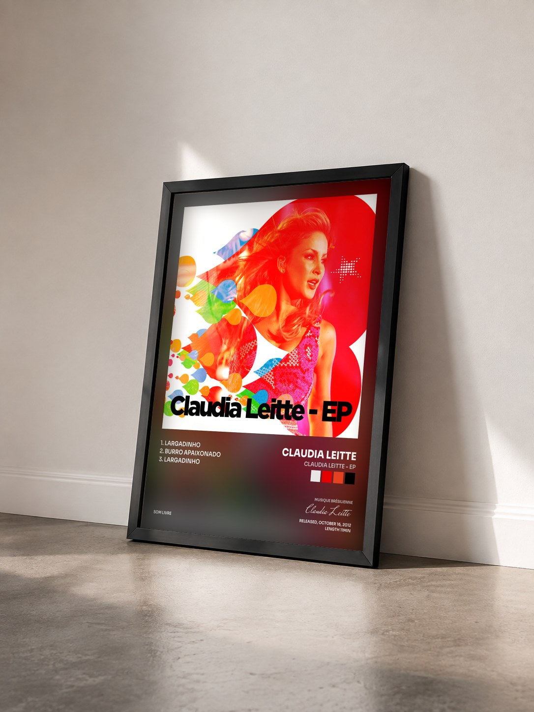 #noir Tableau de l'album Claudia Leitte - Ep de Claudia Leitte vu de trois quarts, cadre noir