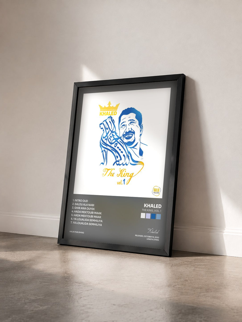 #noir Tableau de l'album The King, Vol. 1 de Khaled vu de trois quarts, cadre noir