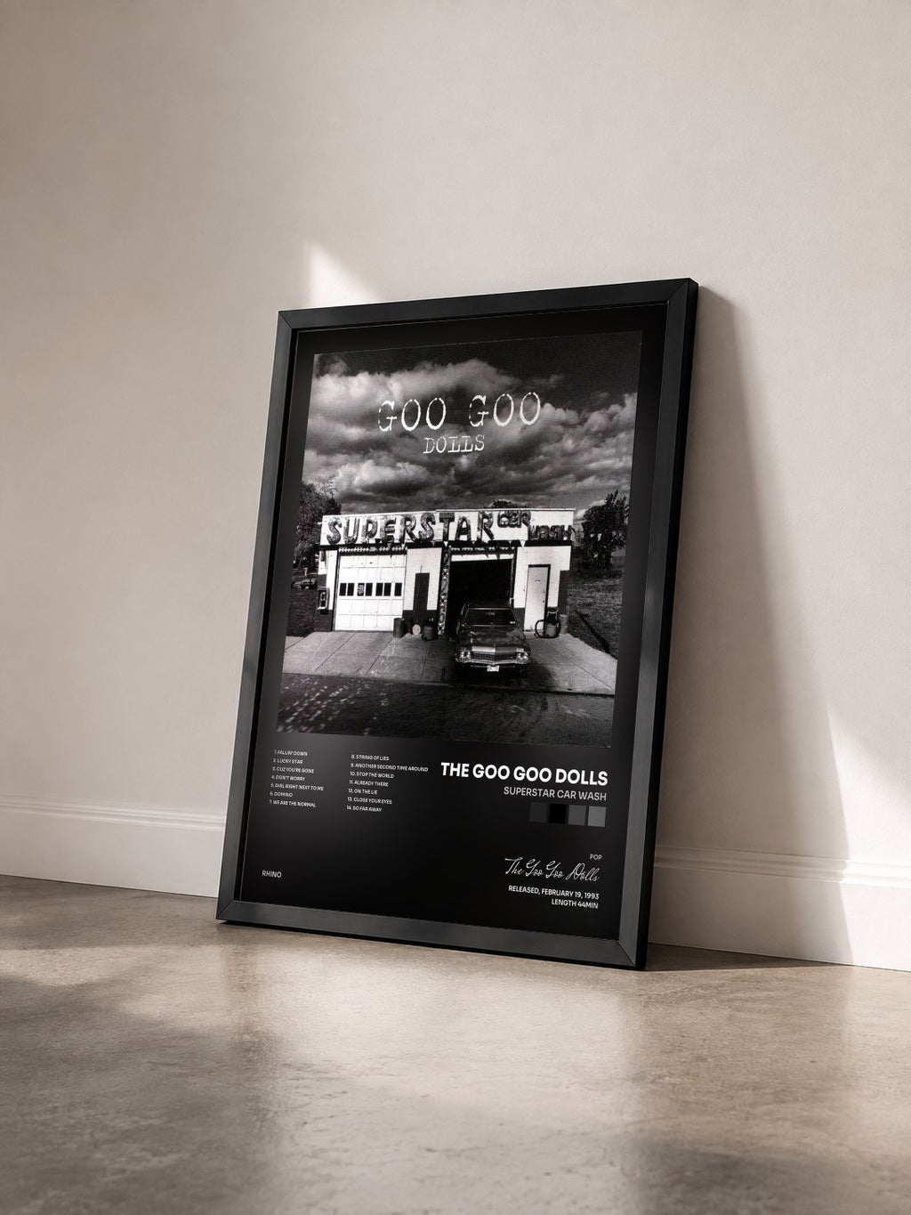 #noir Tableau de l'album Superstar Car Wash de The Goo Goo Dolls vu de trois quarts, cadre noir