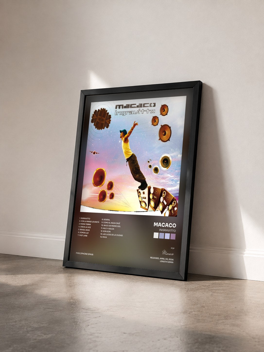 #noir Tableau de l'album Ingravitto de Macaco vu de trois quarts, cadre noir