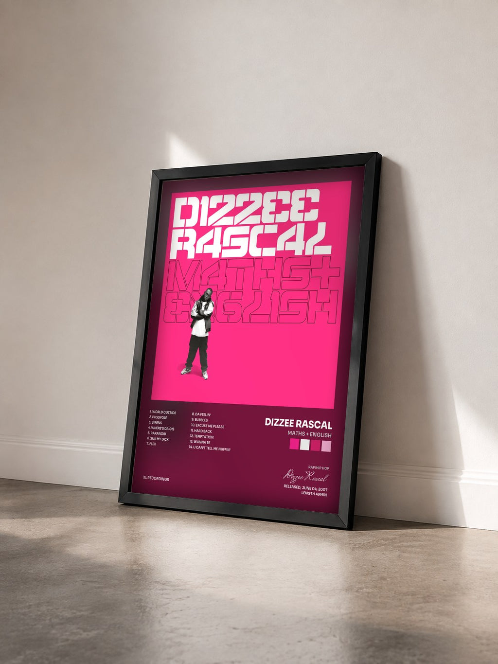 #noir Tableau de l'album Maths + English de Dizzee Rascal vu de trois quarts, cadre noir