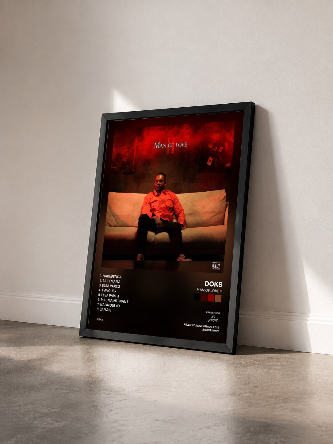 #noir Tableau de l'album Man Of Love II de Doks vu de trois quarts, cadre noir