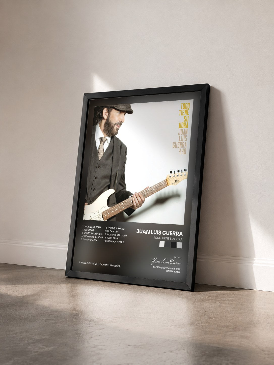#noir Tableau de l'album Todo Tiene Su Hora de Juan Luis Guerra vu de trois quarts, cadre noir