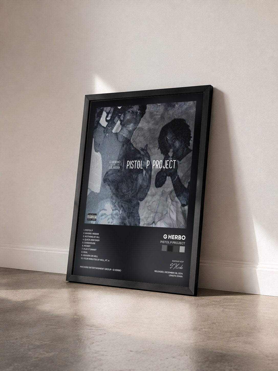 #noir Tableau de l'album Pistol P Project de G Herbo vu de trois quarts, cadre noir