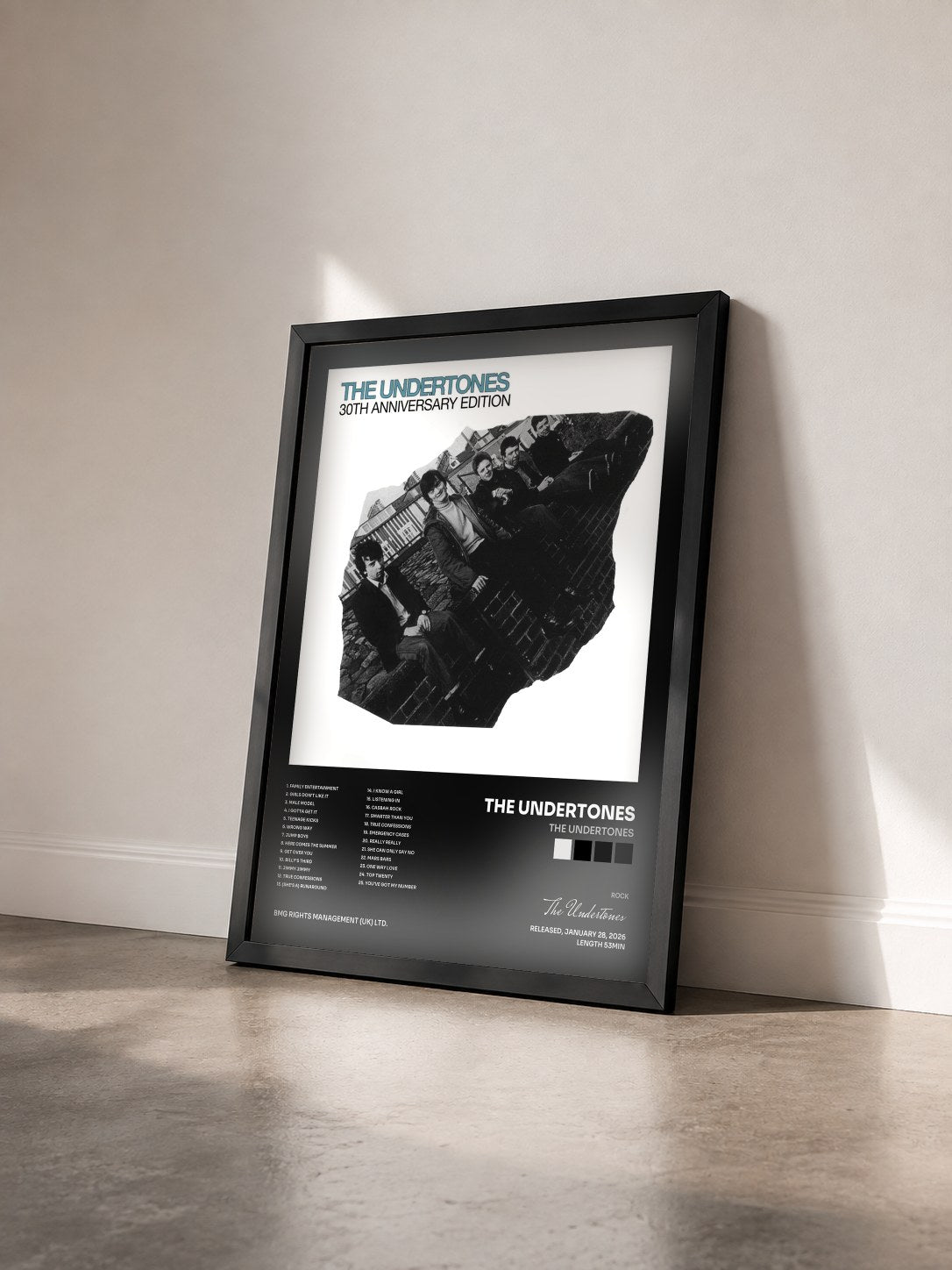 #noir Tableau de l'album The Undertones de The Undertones vu de trois quarts, cadre noir