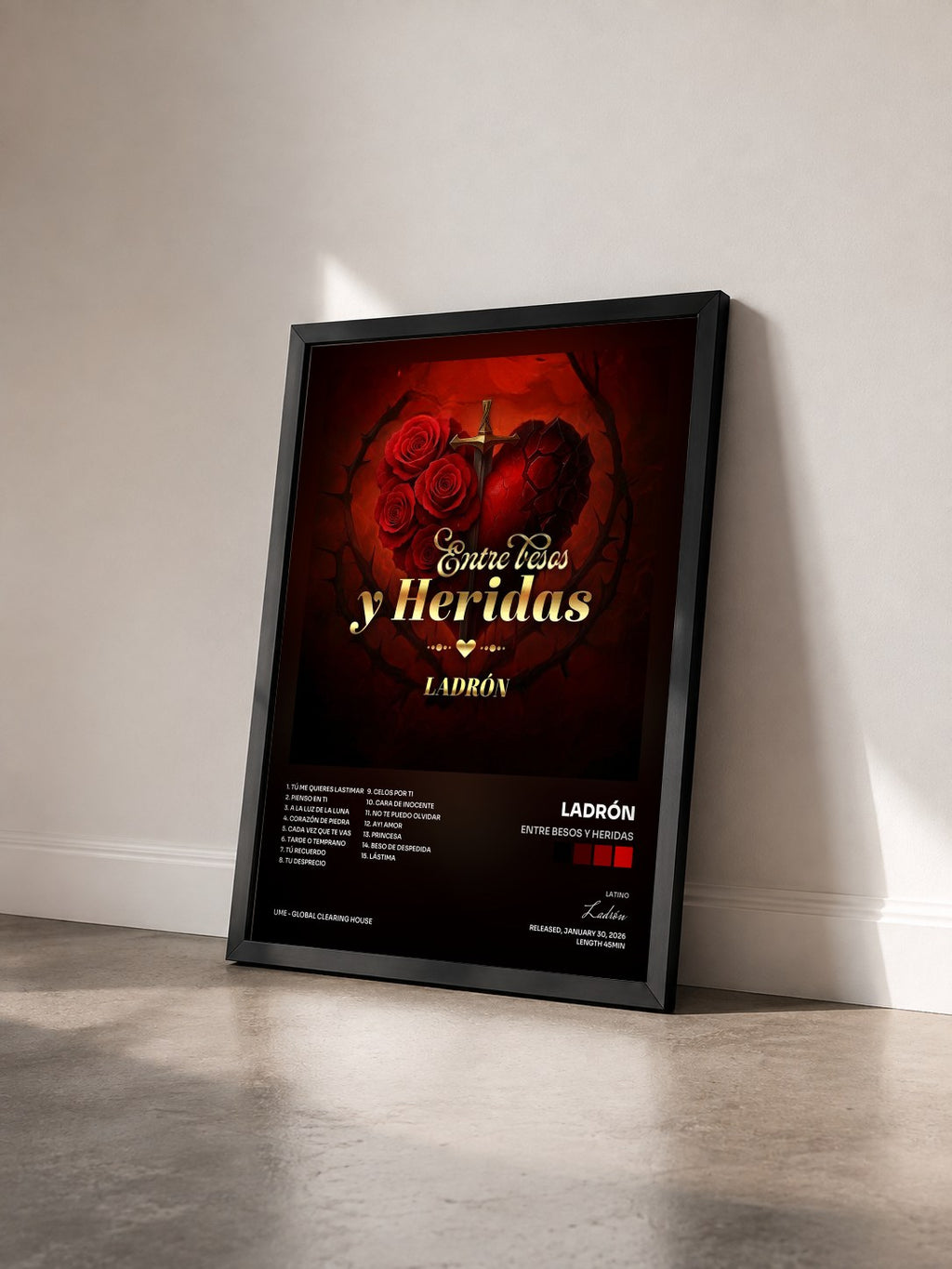 #noir Tableau de l'album Entre Besos Y Heridas de Ladrón vu de trois quarts, cadre noir