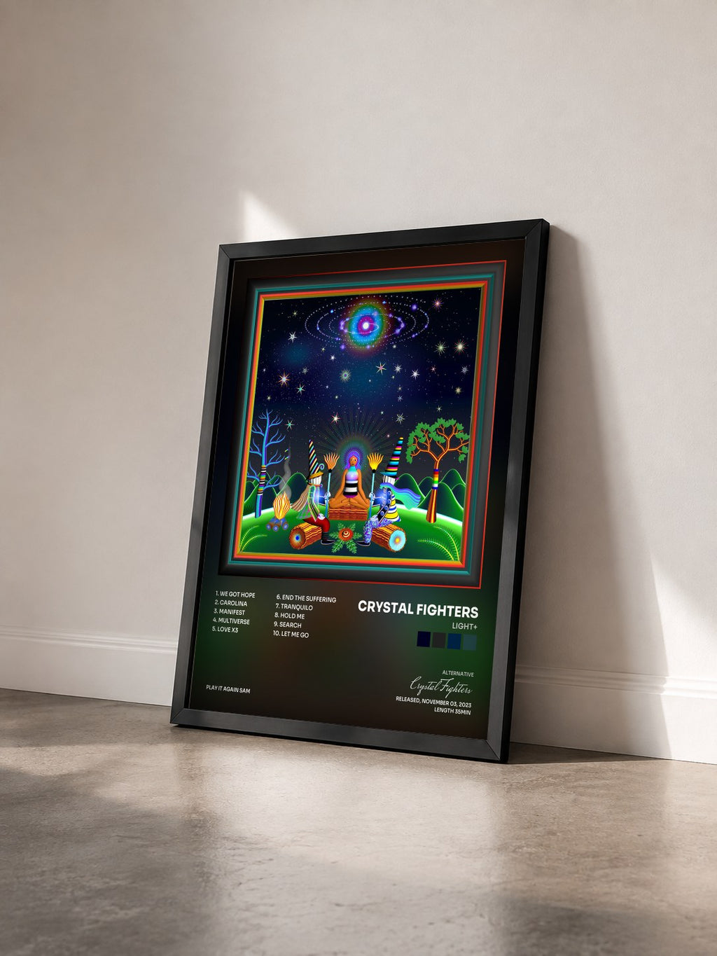 #noir Tableau de l'album LIGHT+ de Crystal Fighters vu de trois quarts, cadre noir