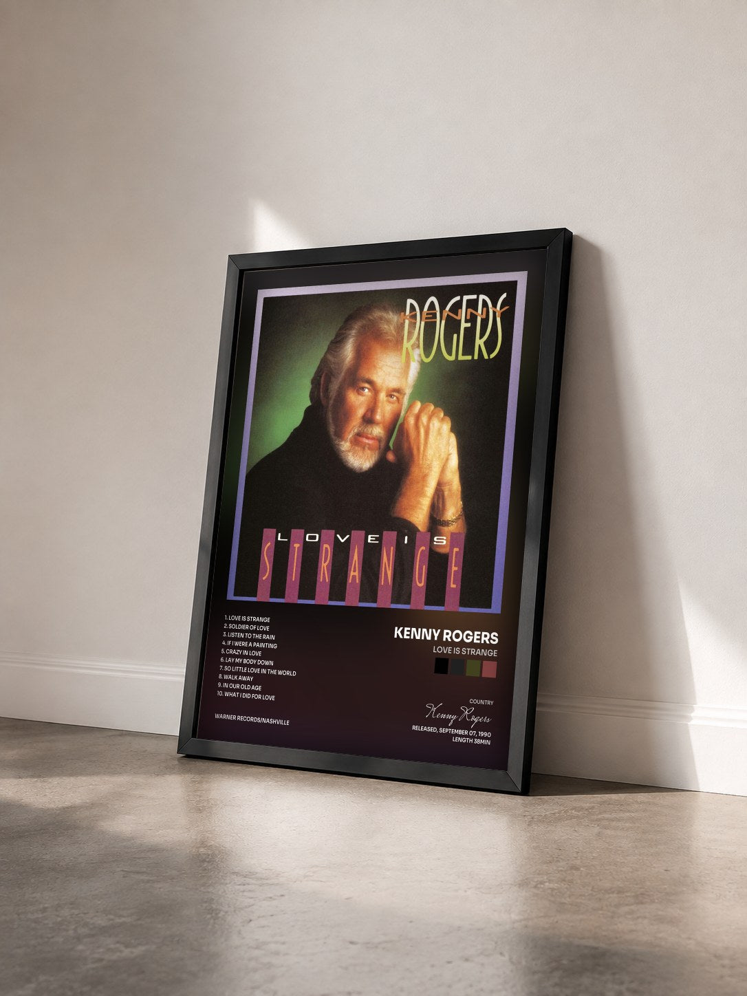 #noir Tableau de l'album Love Is Strange de Kenny Rogers vu de trois quarts, cadre noir