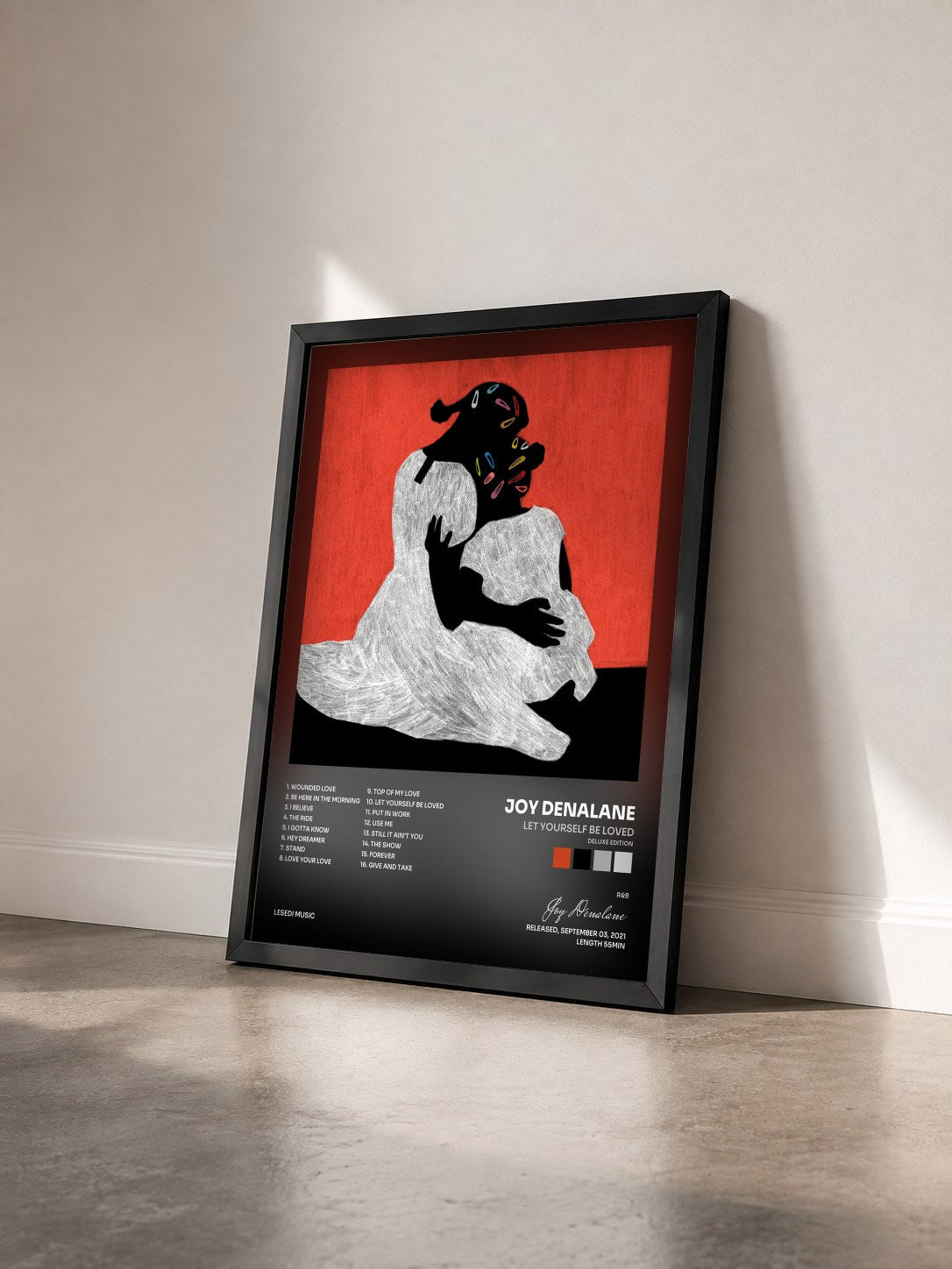 #noir Tableau de l'album Let Yourself Be Loved (Deluxe Edition) de Joy Denalane vu de trois quarts, cadre noir