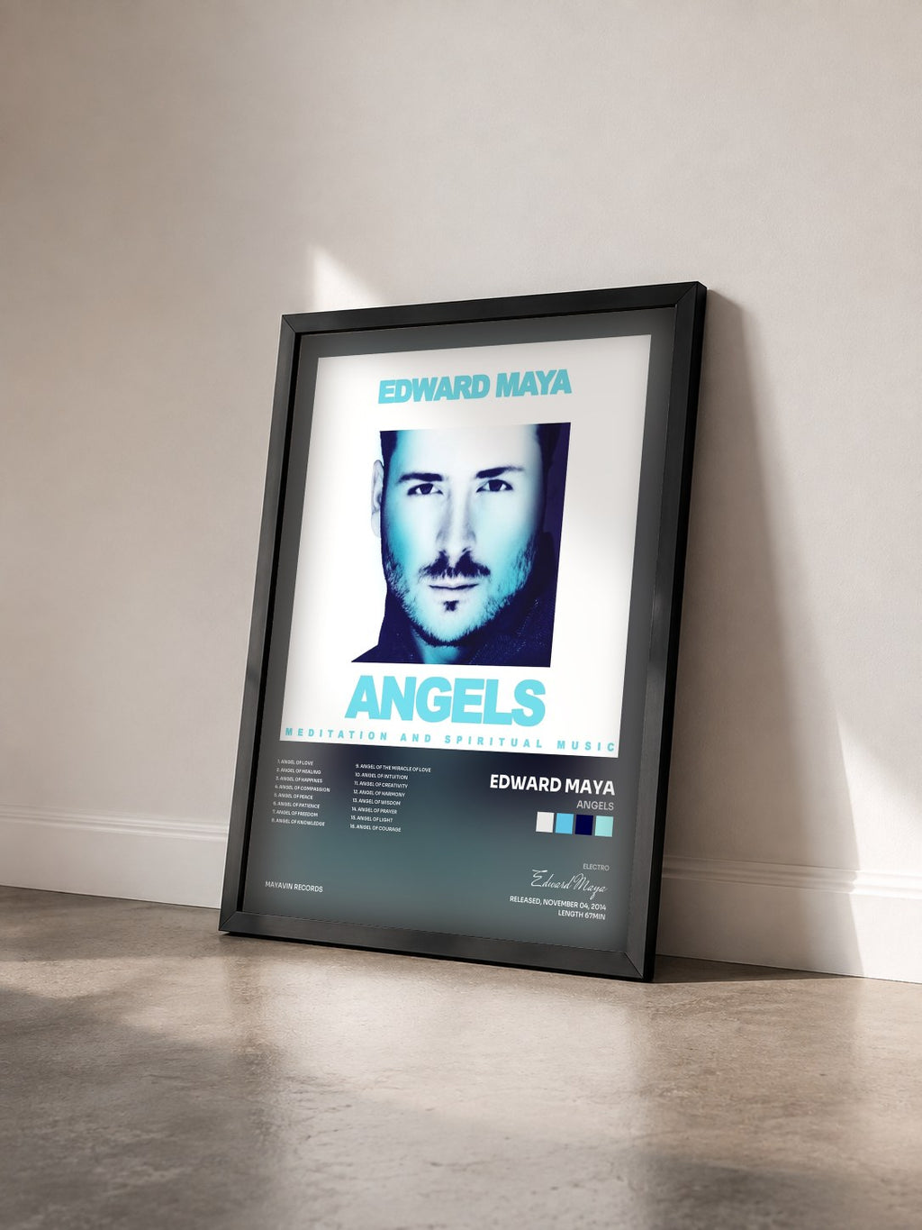 #noir Tableau de l'album Angels de Edward Maya vu de trois quarts, cadre noir