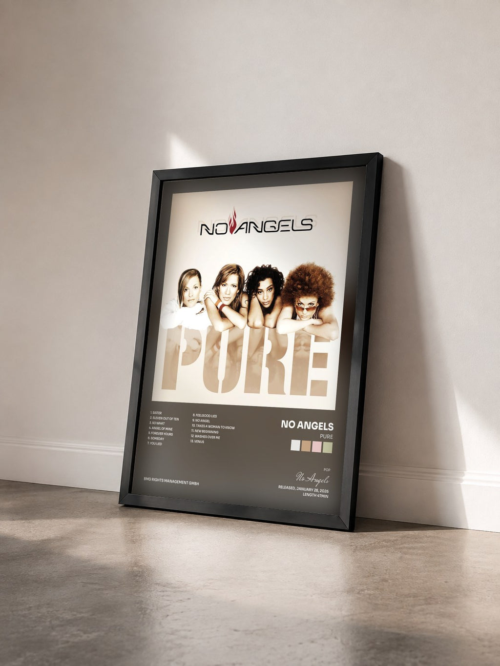 #noir Tableau de l'album Pure de No Angels vu de trois quarts, cadre noir