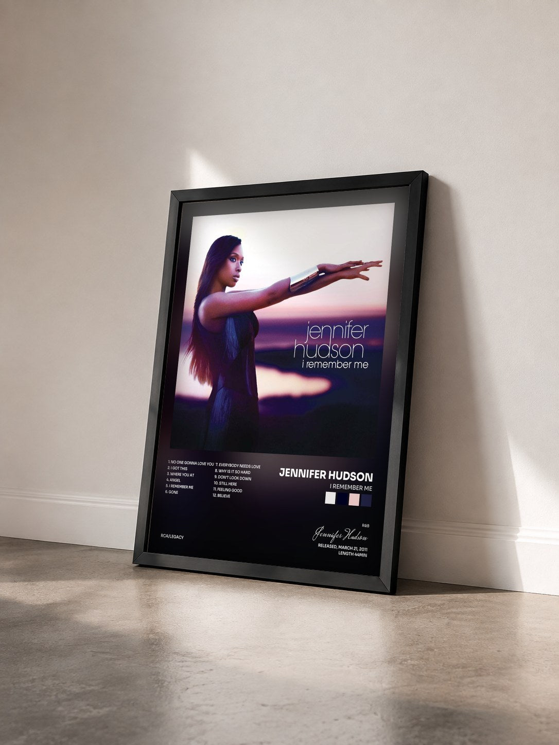 #noir Tableau de l'album I Remember Me de Jennifer Hudson vu de trois quarts, cadre noir