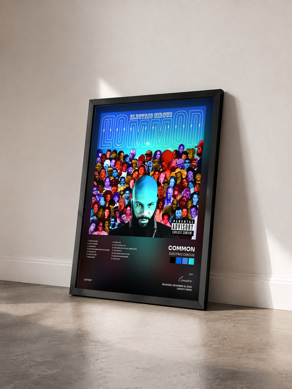 #noir Tableau de l'album Electric Circus de Common vu de trois quarts, cadre noir