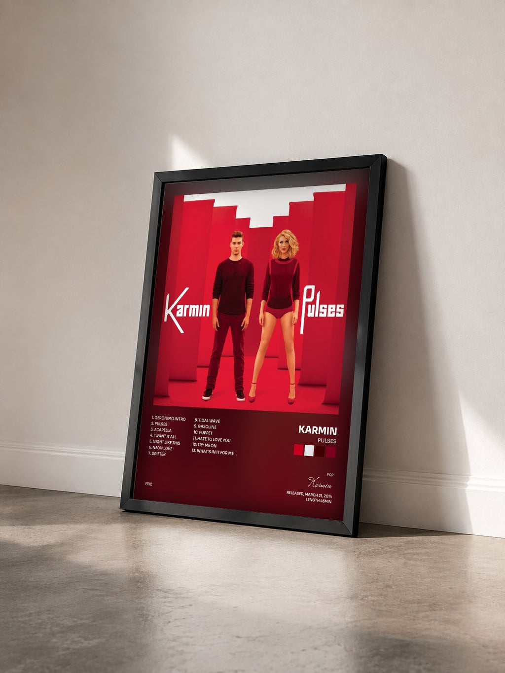 #noir Tableau de l'album Pulses de Karmin vu de trois quarts, cadre noir