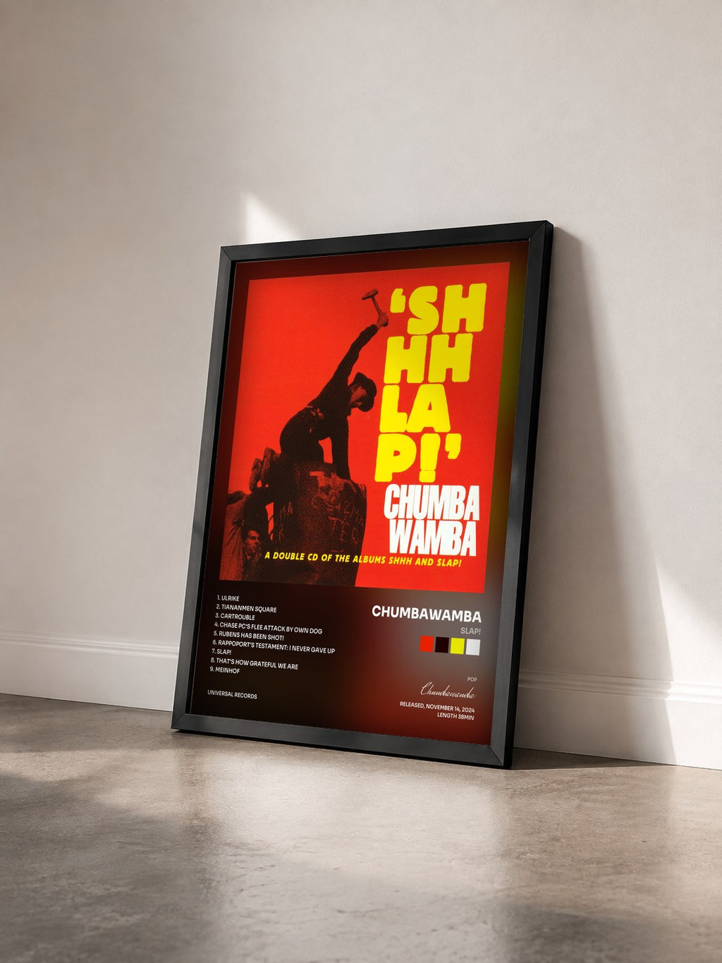 #noir Tableau de l'album Slap! de Chumbawamba vu de trois quarts, cadre noir