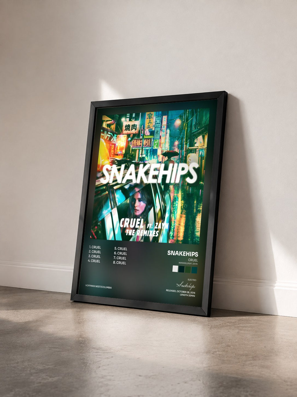 #noir Tableau de l'album Cruel (Remixes) (feat. ZAYN) de Snakehips vu de trois quarts, cadre noir