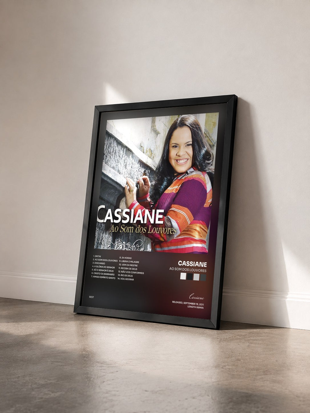 #noir Tableau de l'album Ao Som dos Louvores de Cassiane vu de trois quarts, cadre noir
