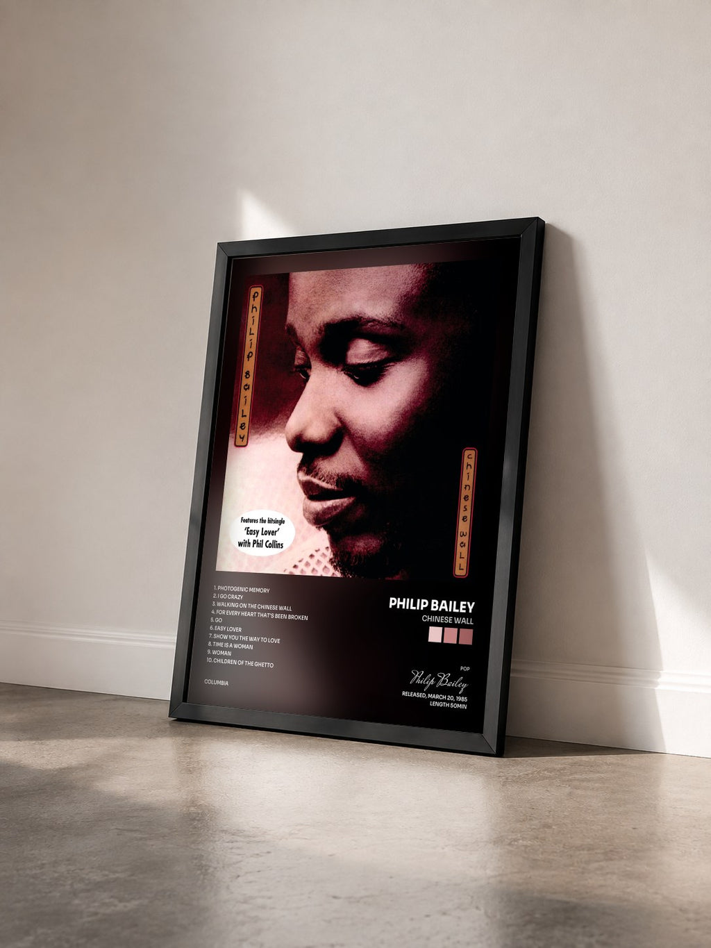 #noir Tableau de l'album Chinese Wall de Philip Bailey vu de trois quarts, cadre noir