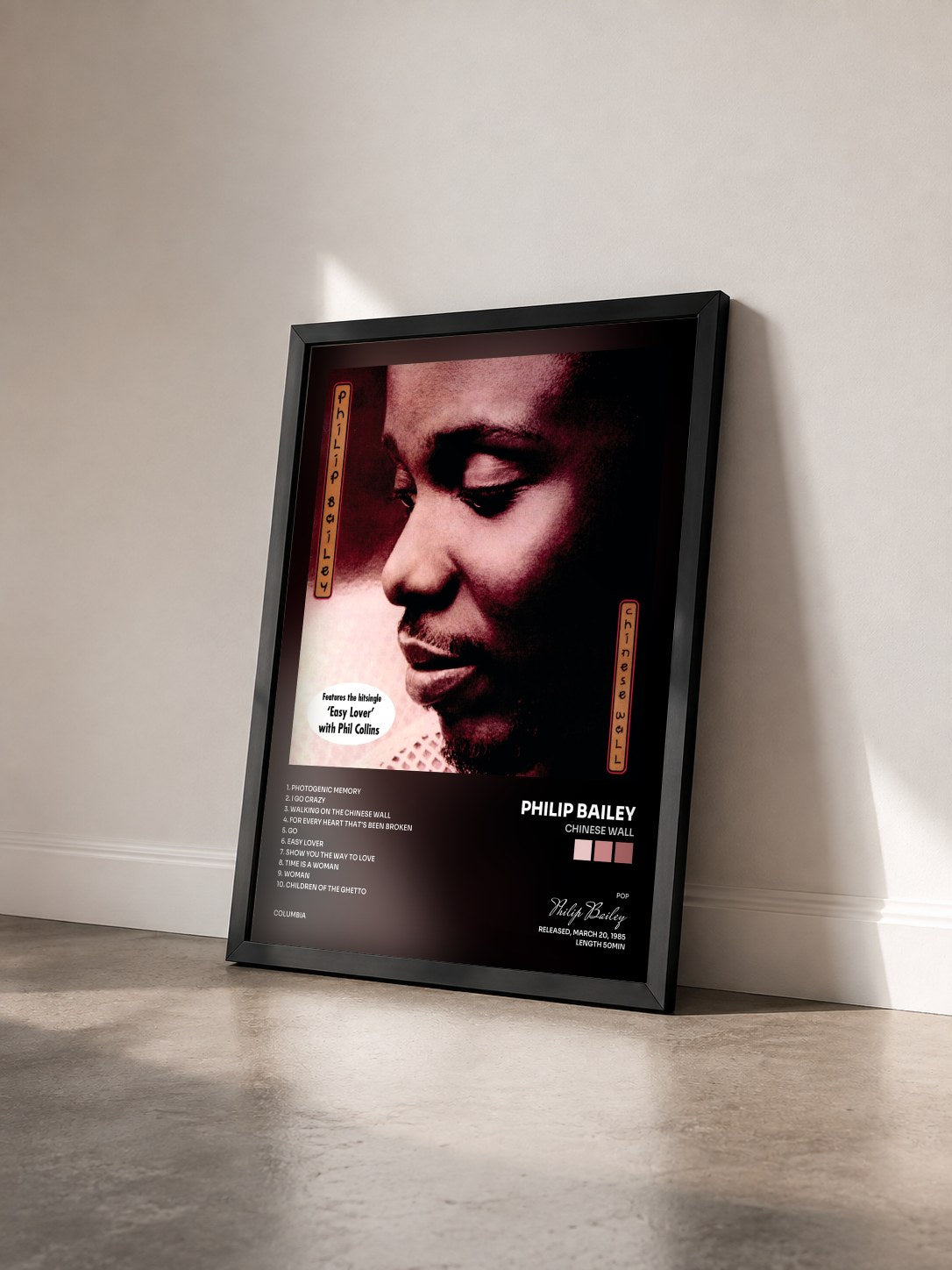 #noir Tableau de l'album Chinese Wall de Philip Bailey vu de trois quarts, cadre noir